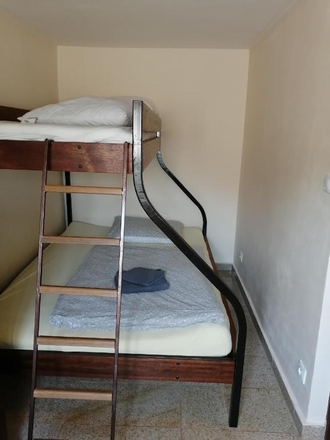 Burg Nad Banskou Stiavnicou Guest House ชเตียฟนิซเก บาเน ภายนอก รูปภาพ