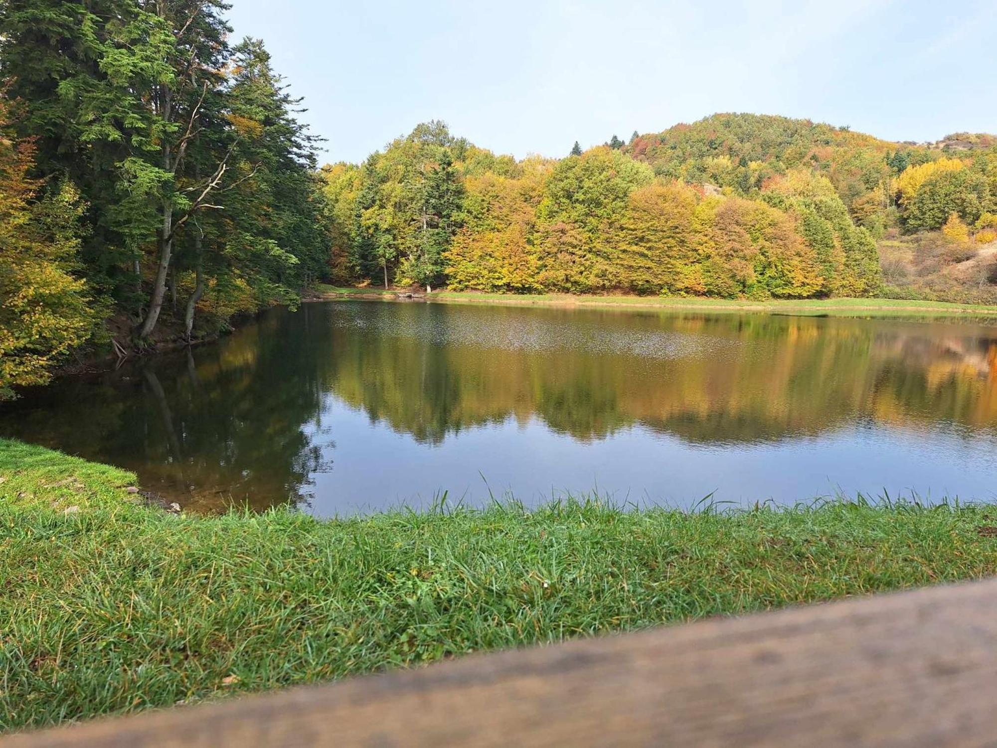 Burg Nad Banskou Stiavnicou Guest House ชเตียฟนิซเก บาเน ภายนอก รูปภาพ